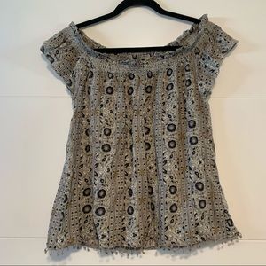American Eagle | Boho Off Shoulder Shirt